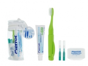 Набор Pierrot Orthodontic Kit (зуб. Щётка TRAVEL ORTHO, зуб. паста, воск, 2 ёршика)